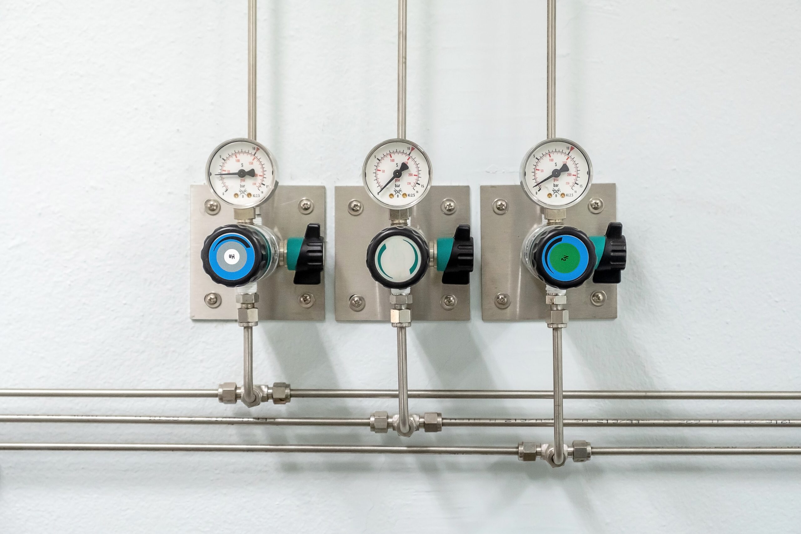 Central Gas Systems & Gas Control Panels